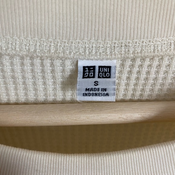 Uniqlo Cream Dress/ Small Size - Picture 3 of 3